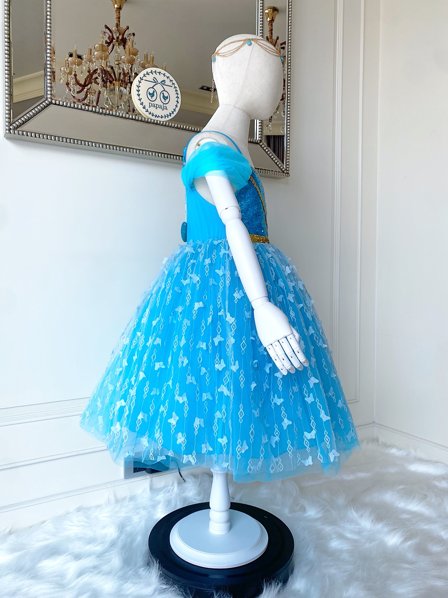 ชุดเจ้าหญิงจัสมิน (Jasmine) กระโปรงบาน พร้อมเครื่องประดับศีรษะสีทองหรูหรา (ไม่รวมสร้อยคอ ถ้าสนใจมีขายแยกค่ะ)