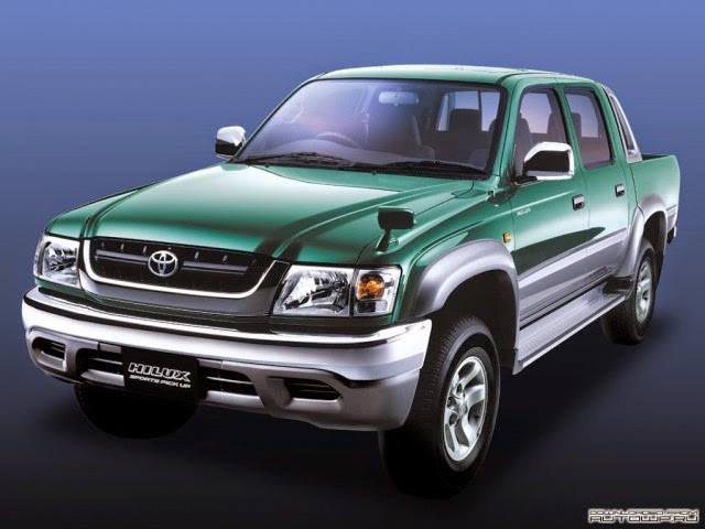 บังโคลนหน้า/แก้มข้าง Toyota Tiger D4D 2001/2002/2003 (ไทเกอร์ดีโฟดี)(4wd/ยกสูง)(ข้างขวา) - BangplusOnline