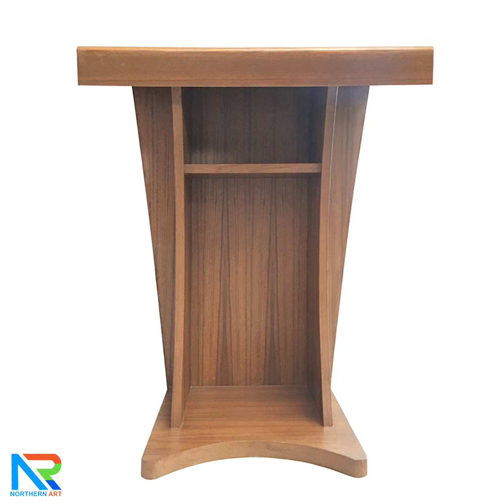 โพเดียมไม้ ยืนคู่ สีสัก พร้อมแถบสีบรอนซ์ด้านข้าง ขนาด(W)90 x (L)47 x (H)121 ซม.