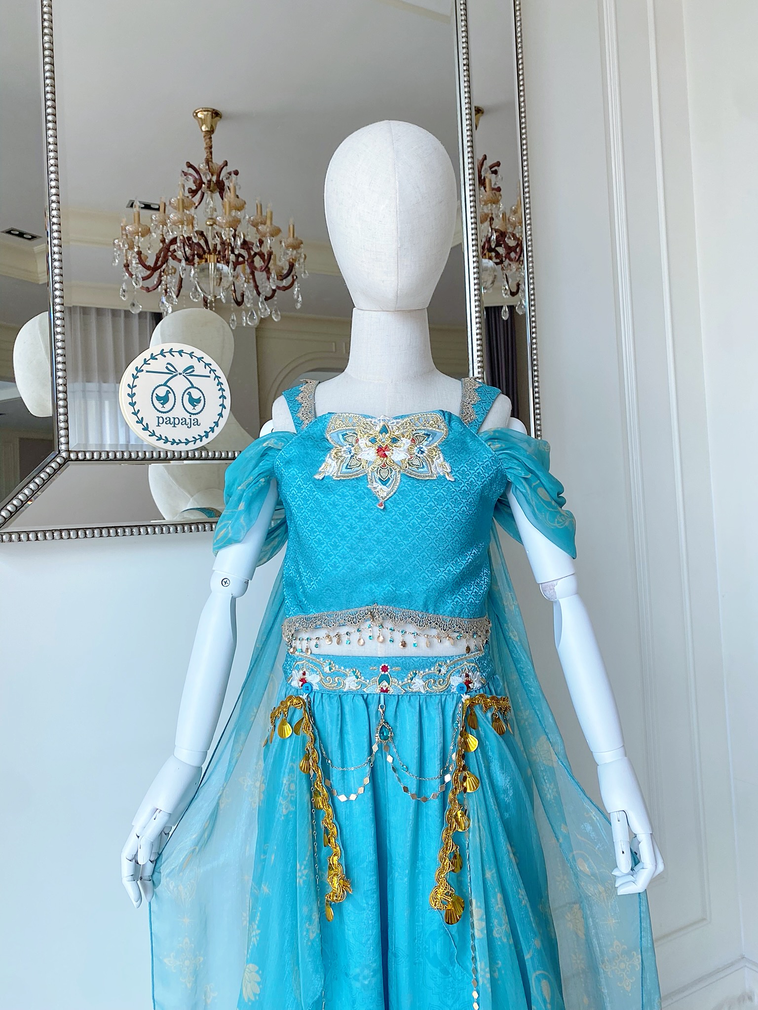 ชุดเจ้าหญิงจัสมิน (Jasmine) เซตแบบจัดเต็มงานสวยมาก