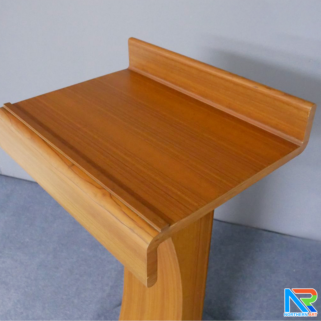 โพเดียมไม้ สีสัก ทรงโมเดิร์น TOPตรง ขนาด (W)55 x (L)42 cm. สูง 111 cm.