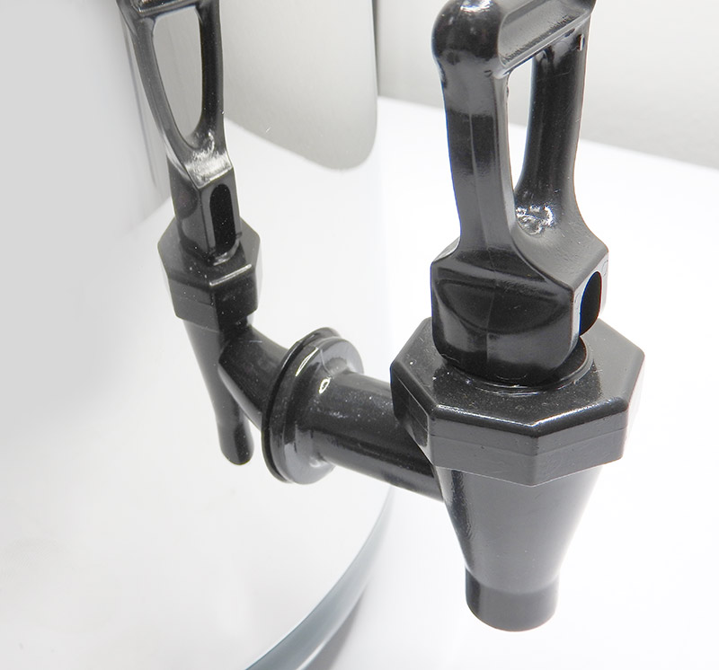 Hot water tank 8 Litres