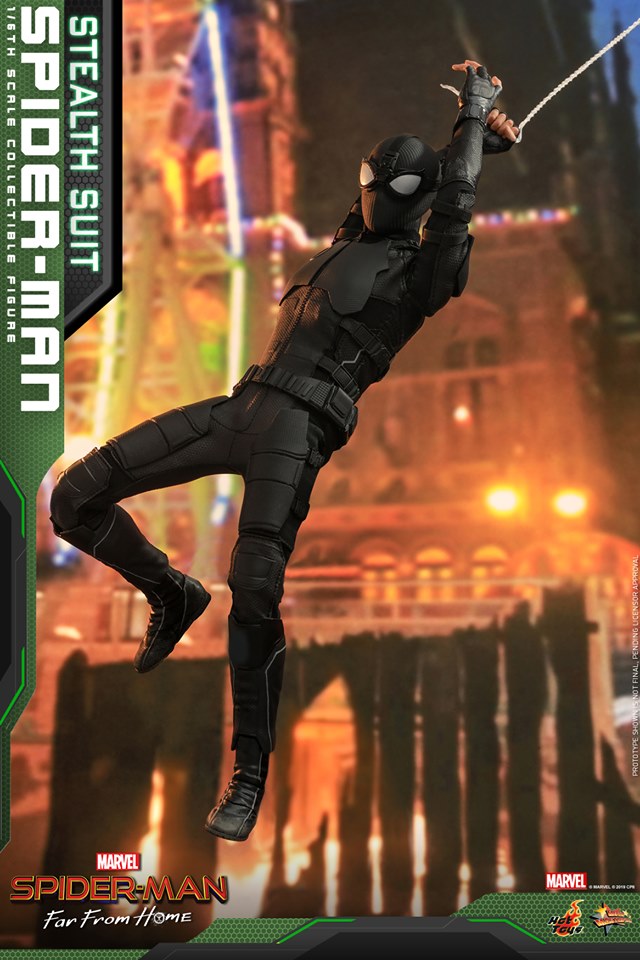 Hot Toys MMS540 Spider-Man: Far From Home - Spider-Man (Stealth Suit)