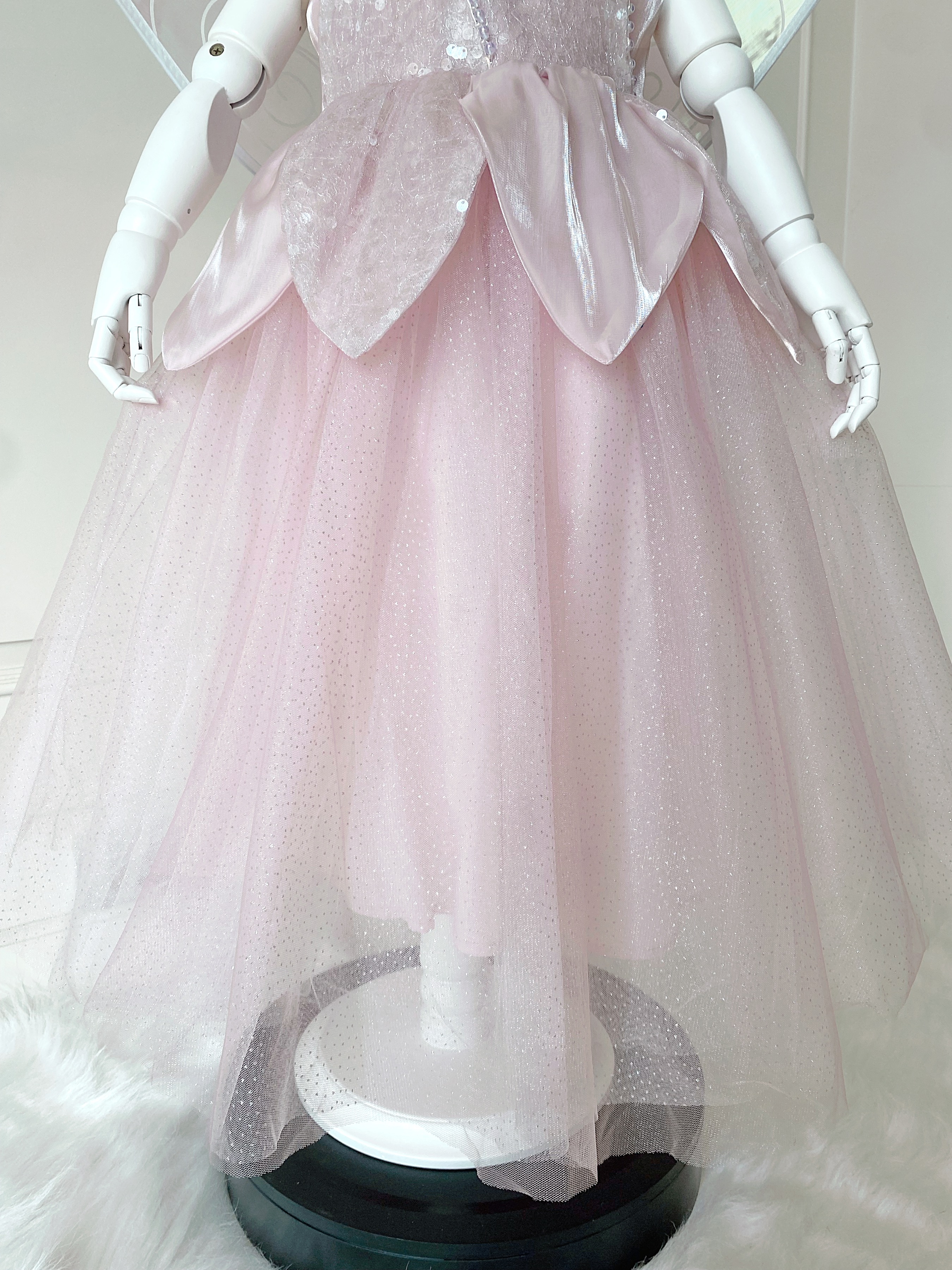 ชุดเจ้าหญิงทิงเกอร์เบลสีชมพูพร้อมปีกสีขาว รุ่นไฮพรีเมี่ยม งานสวยอลัง ปักเลื่อมทั้งชุด