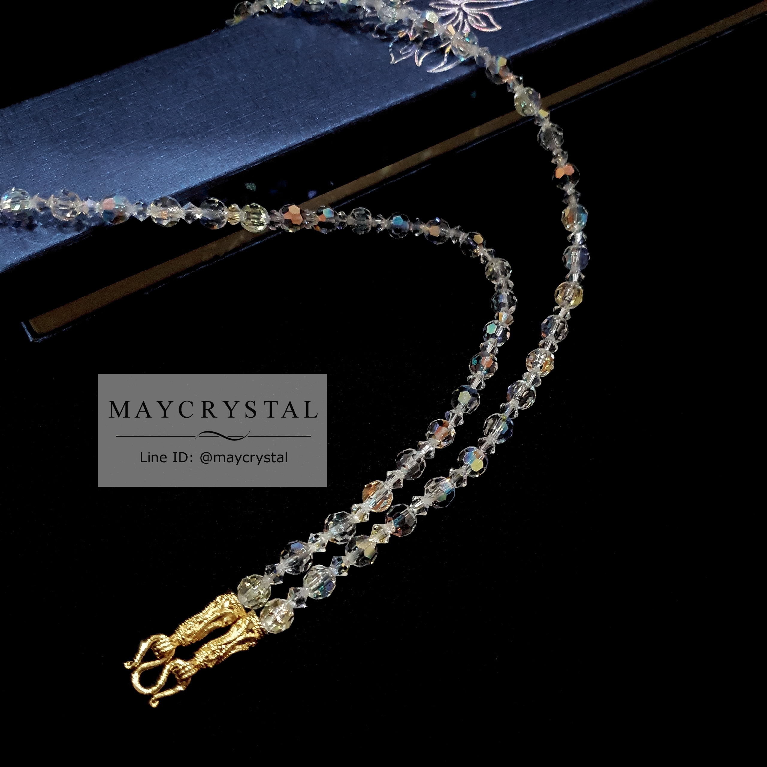 สร้อยคอคล้องพระ คริสตัลแท้จากยุโรป (Embellished with Crystals from Austria)