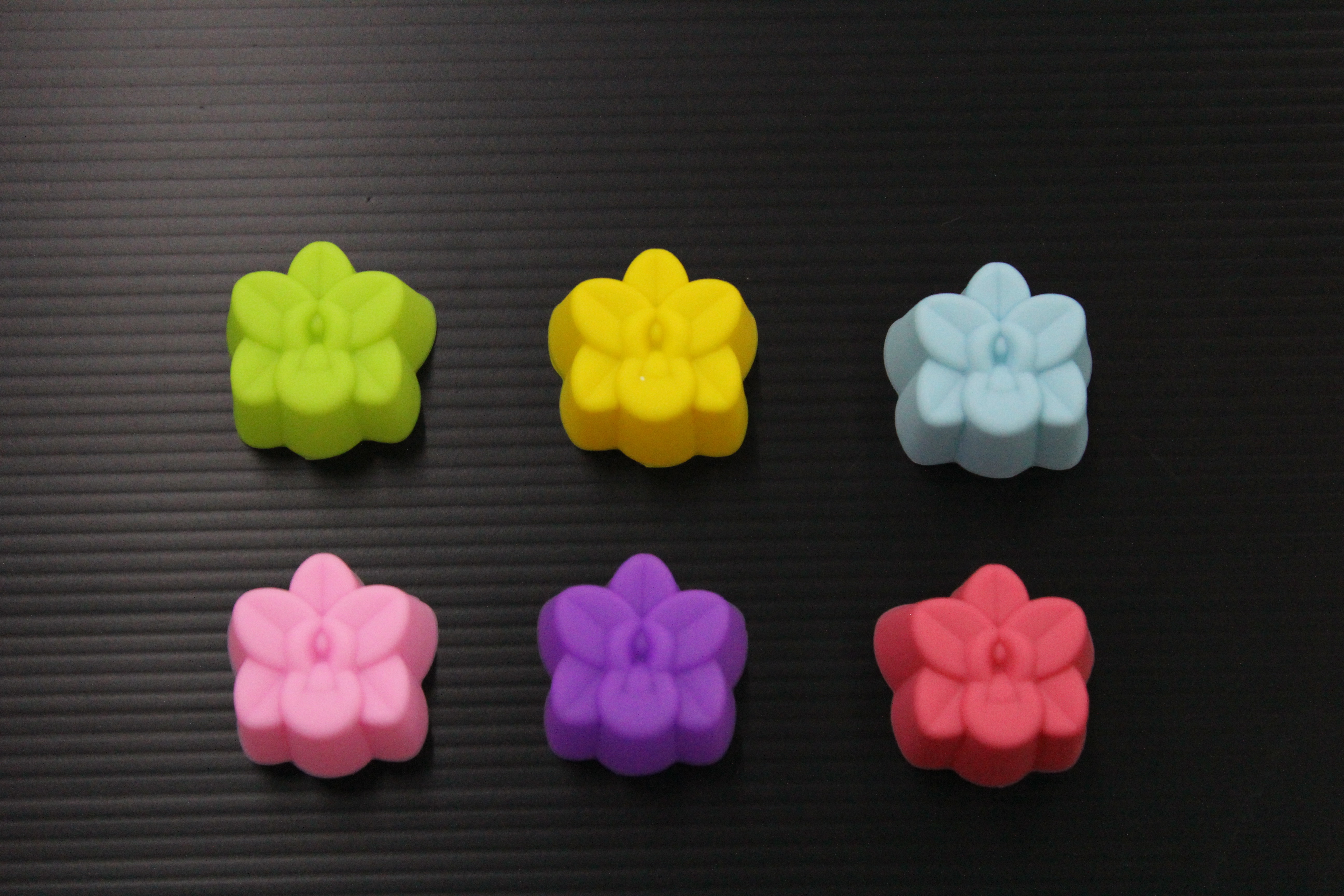พิมพ์ซิลิโคน ดอกกล้วยไม้ เล็ก 3 cm. (12ชิ้น)