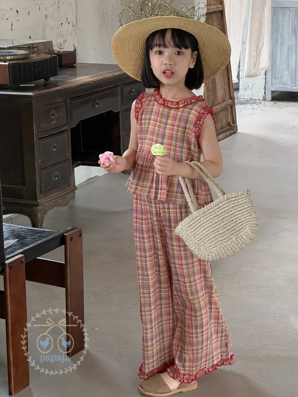 เซตเสื้อแขนกุด+กางเกงขายาวลายสก็อตสีโทนแดง