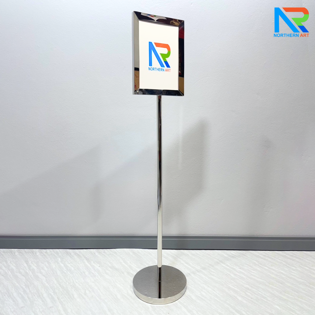 โปสเตอร์สแตนด์ สแตนเลส 304 ขนาด A4 ฐานกลม โชว์ภาพ2ด้าน พร้อมอะคริลิคใส 2 แผ่นประกบ