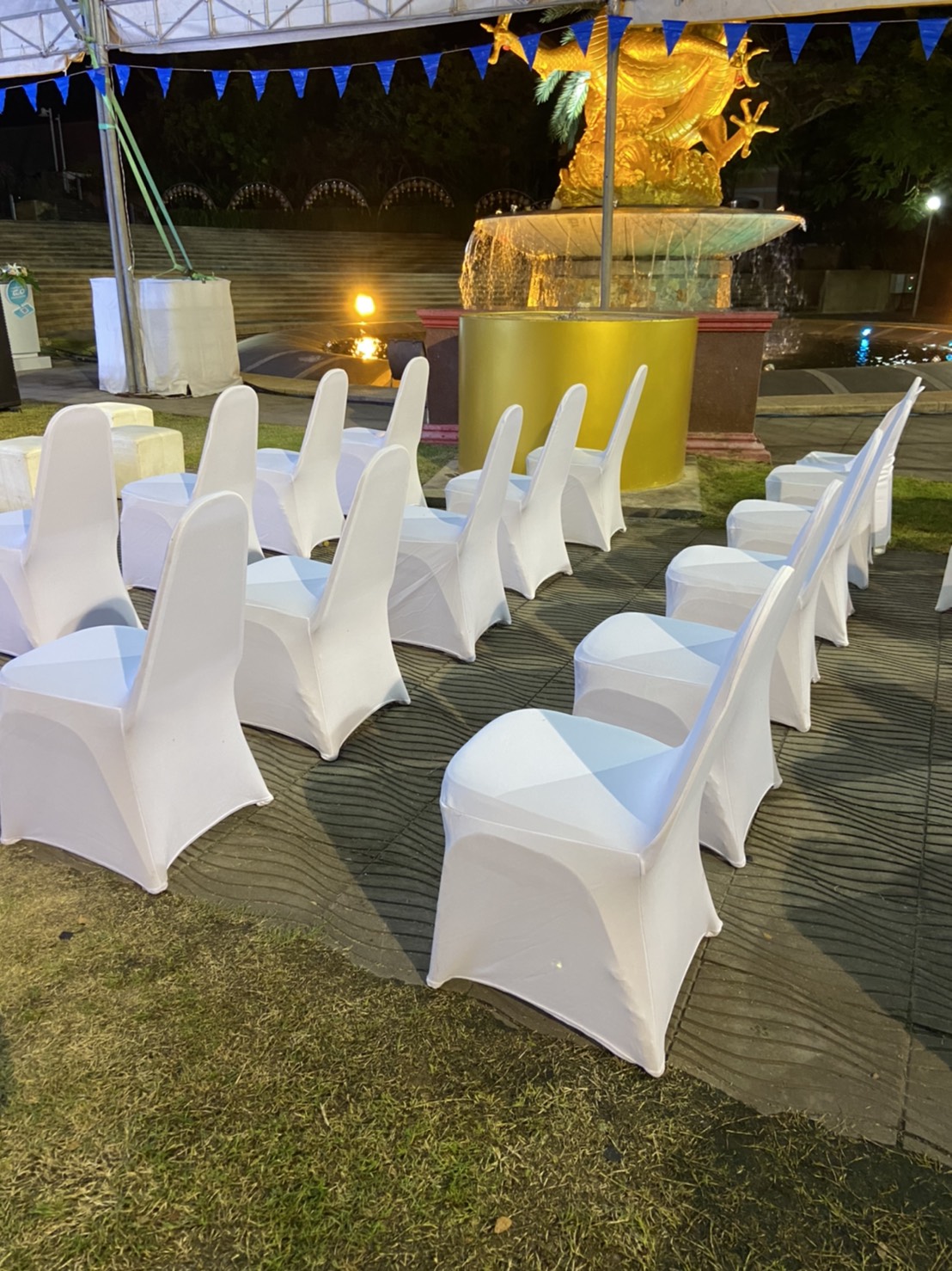 เก้าอี้เบาะบุนวม