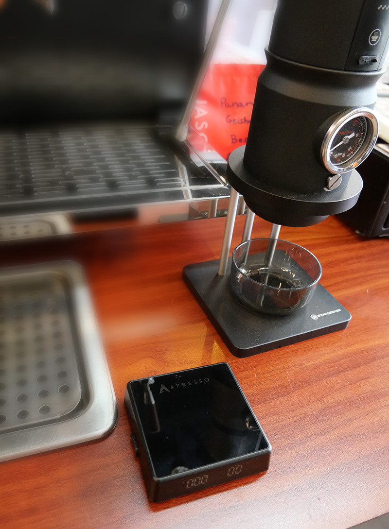 Barista Coffee Scale with Auto Timer – APRESSO CUBE