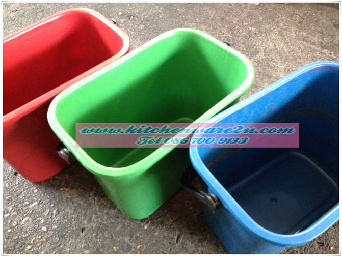 P00138 ถังสี่เหลี่ยมถูบ้าน (20*33*24 cm) (ราคาส่งต่อ 12 ใบ)