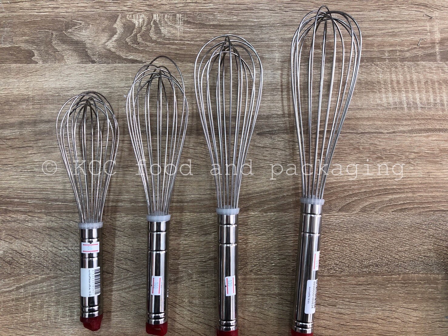 ตะกร้อตีไข่ ด้ามสแตนเลส ปลายสีแดง 10, 12, 14, 16นิ้ว