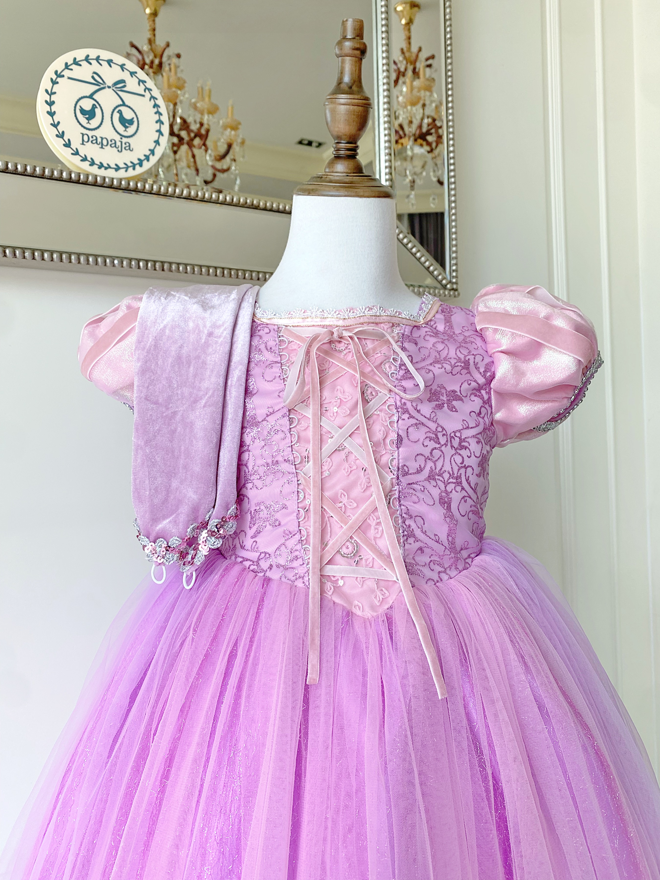 ชุดเจ้าหญิงราพันเซล รุ่นคลาสสิคยอดนิยม พร้อมปลอกแขนสวยหรู