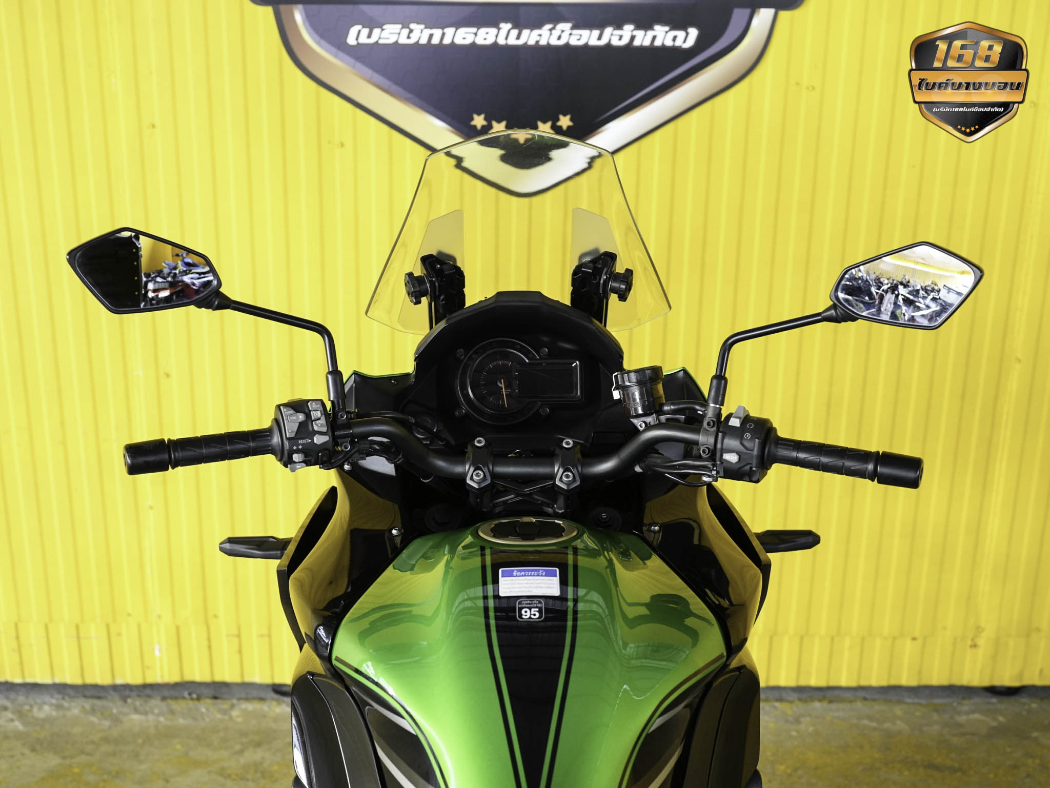 Kawasaki Versys 1000 ABS จดปี 2022 ฟรีดาวน์ ออกรถใช้เงิน 0 บาท