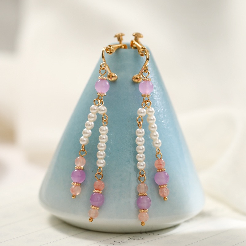 (No. 135) เซตสร้อยคอไข่มุกพร้อมต่างหูแบบจีนโบราณ กลีบดอกสีชมพูระย้า