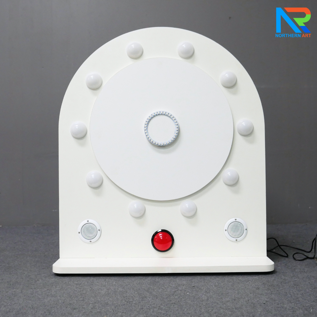 เกมส์วงล้อไฟฟ้าตั้งโต๊ะ แบบปุ่มกดแรนดอม ไฟวิ่งวนพร้อมเสียง ขนาด (W)58 x (D)25 x (H)65 ซม.