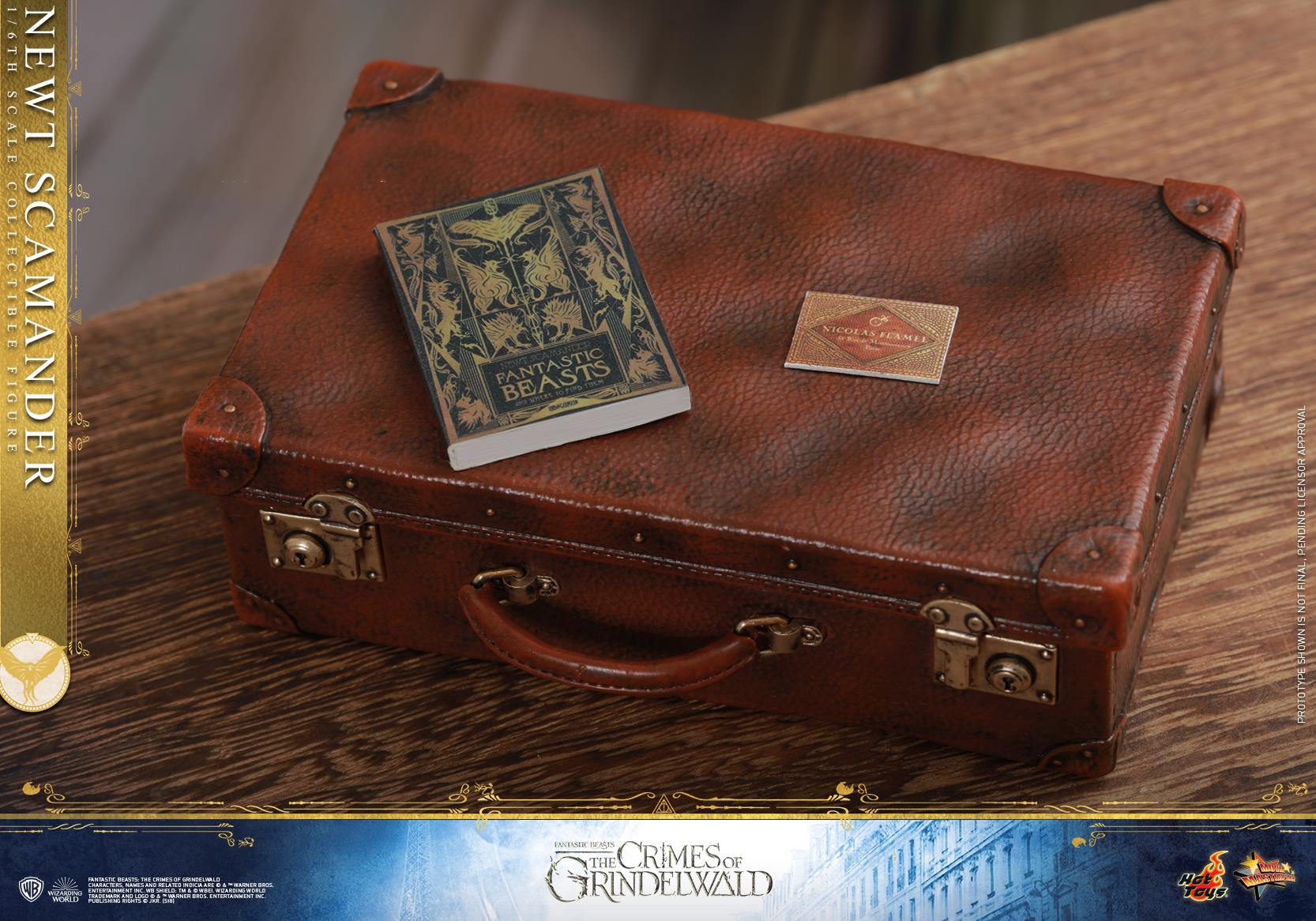 Hot Toys MMS512 FANTASTIC BEASTS: THE CRIMES OF GRINDELWALD - NEWT SCAMANDER