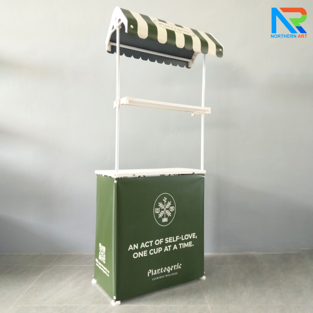 โต๊ะชงชิม บูธชงชิม รุ่นมีหลังคา ขนาด (W)78 x (D)40 x (H)185 cm.พร้อมชั้นวางของ หลังคา ถอดประกอบได้ พร้อมกระเป๋า 1 ใบ