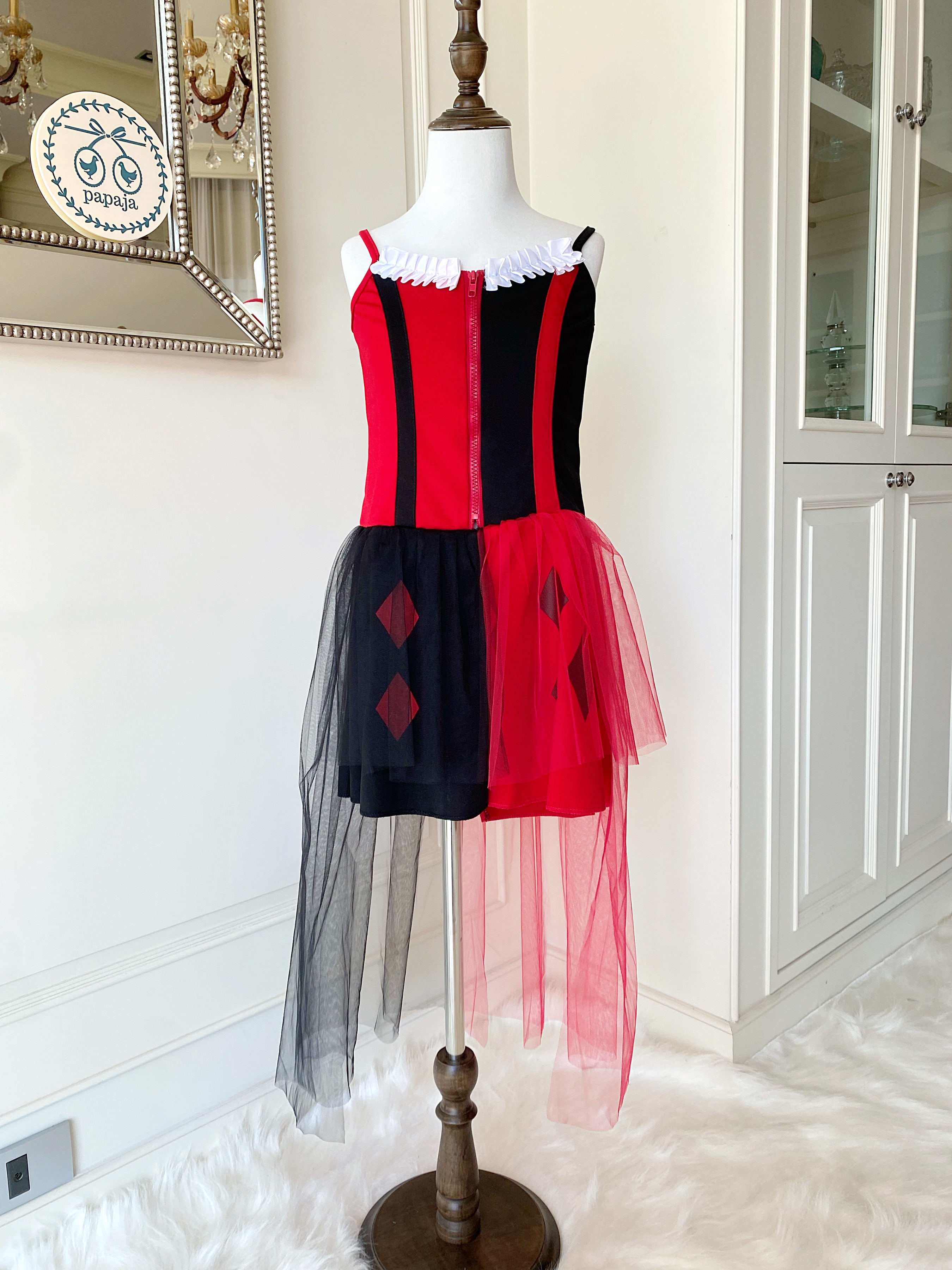 (HW) ชุดฮาโลวีน&คอสเพลย์ ชุดธีมโจ๊กเกอร์โทนแดงดำ (Joker) โทนแดงดำ พร้อมที่คาดผม