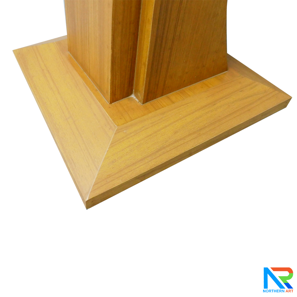 โพเดียมไม้ สีสัก ทรงโมเดิร์น TOPตรง ขนาด (W)55 x (L)42 cm. สูง 111 cm.