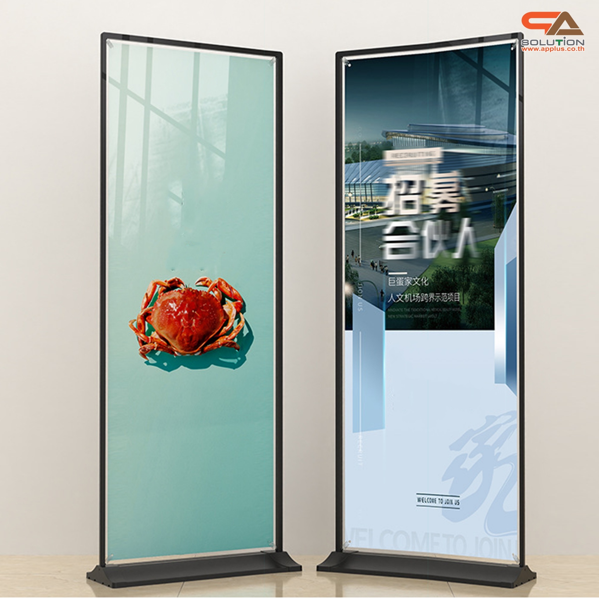 ป้ายตั้งพื้น รุ่นแขวน ฐานพลาสติกขึ้นรูป ขนาด 60x160 ซม. โครงเหล็กสีดำพร้อมขอแขวน 4 มุม ถอดประกอบได้ เคลื่อนย้ายสะดวก