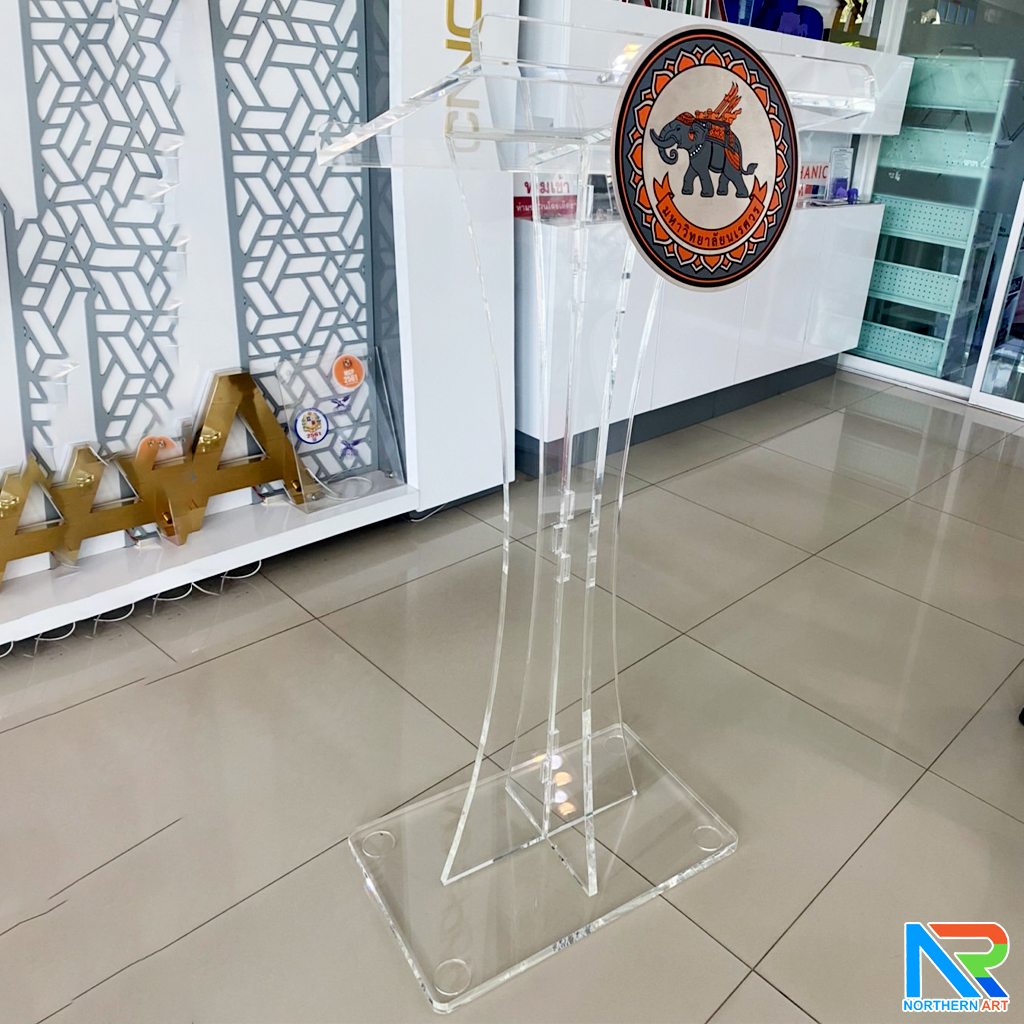 โพเดียม อะคริลิคใส AC-03 ขนาด (W)50 x (L)44 x (L)120 cm. TOP เอียงพร้อมกันตก วัสดุอะคริลิคใส หนา 10-20 มม.