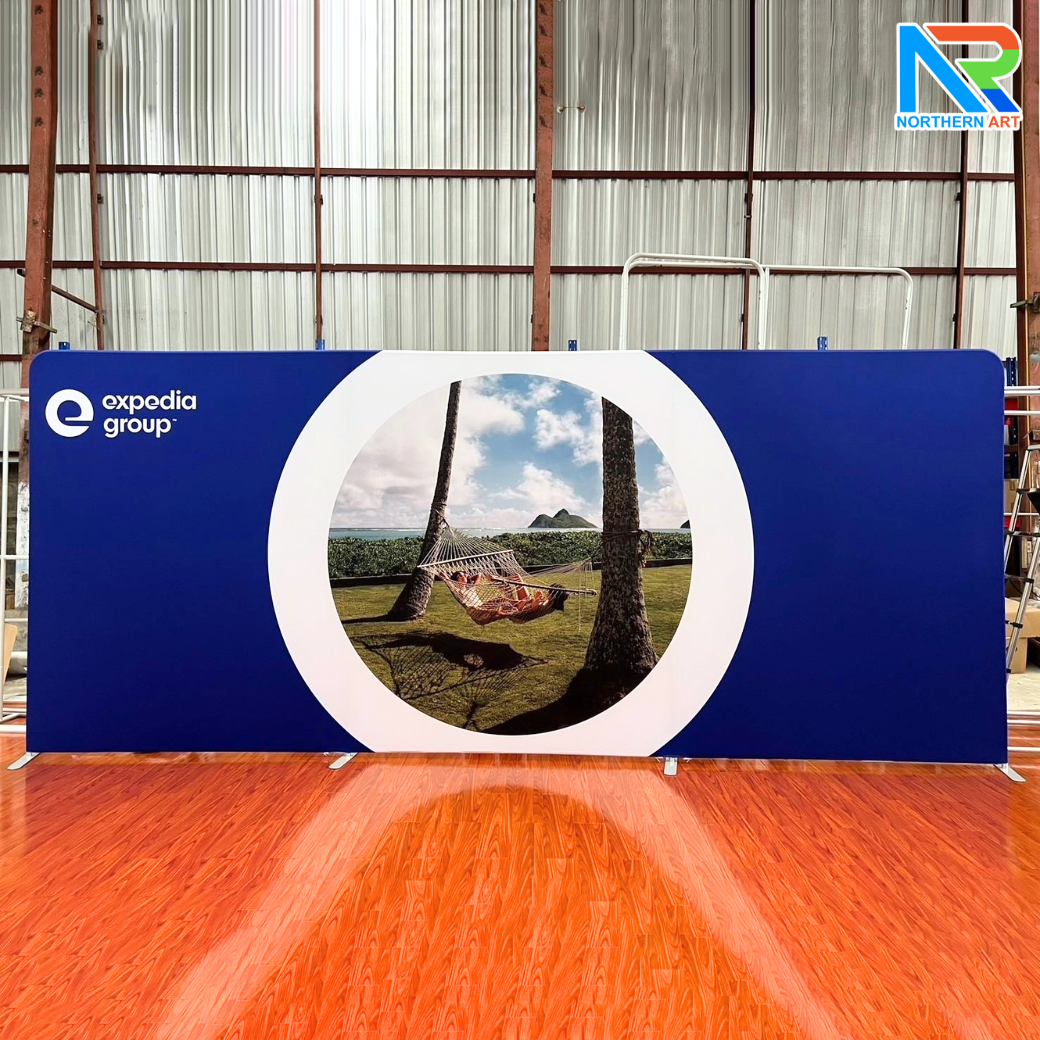 แบคดรอปผ้า (Fabric Backdrop) รุ่นตรง Savvy ขนาด (H)240 x (W)120-1000 cm. โครงอะลูมิเนียม ถอดประกอบได้ แถมฟรี! กระเป๋าใส่อุปกรณ์ 1 ใบ