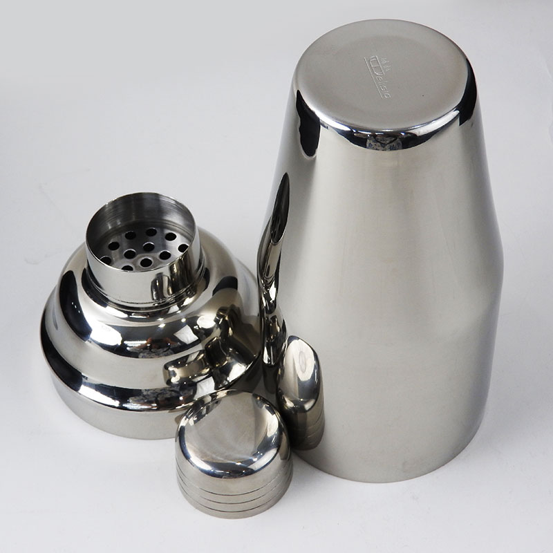 แมนฮัทตัน เชคเกอร์ 750 CC. สแตนเลส 304 สำหรับผสมค็อกเทล