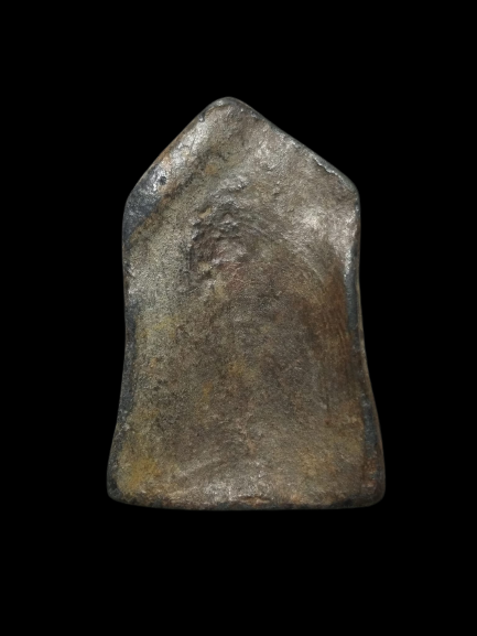 E351 พระกำแพงซุ้มยอ เนื้อชิน