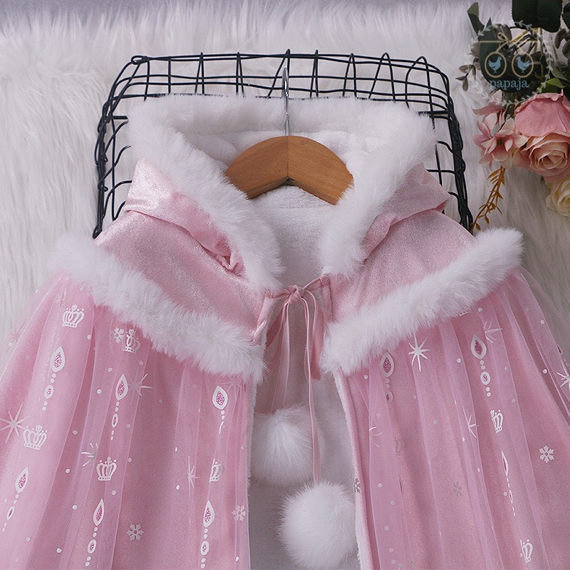 ผ้าคลุมชุดเจ้าหญิงสีชมพู รุ่นบุผ้า Fleece กันหนาวอย่างดี มีฮู้ดประดับขนสีขาว (ยาว 75 cm.)