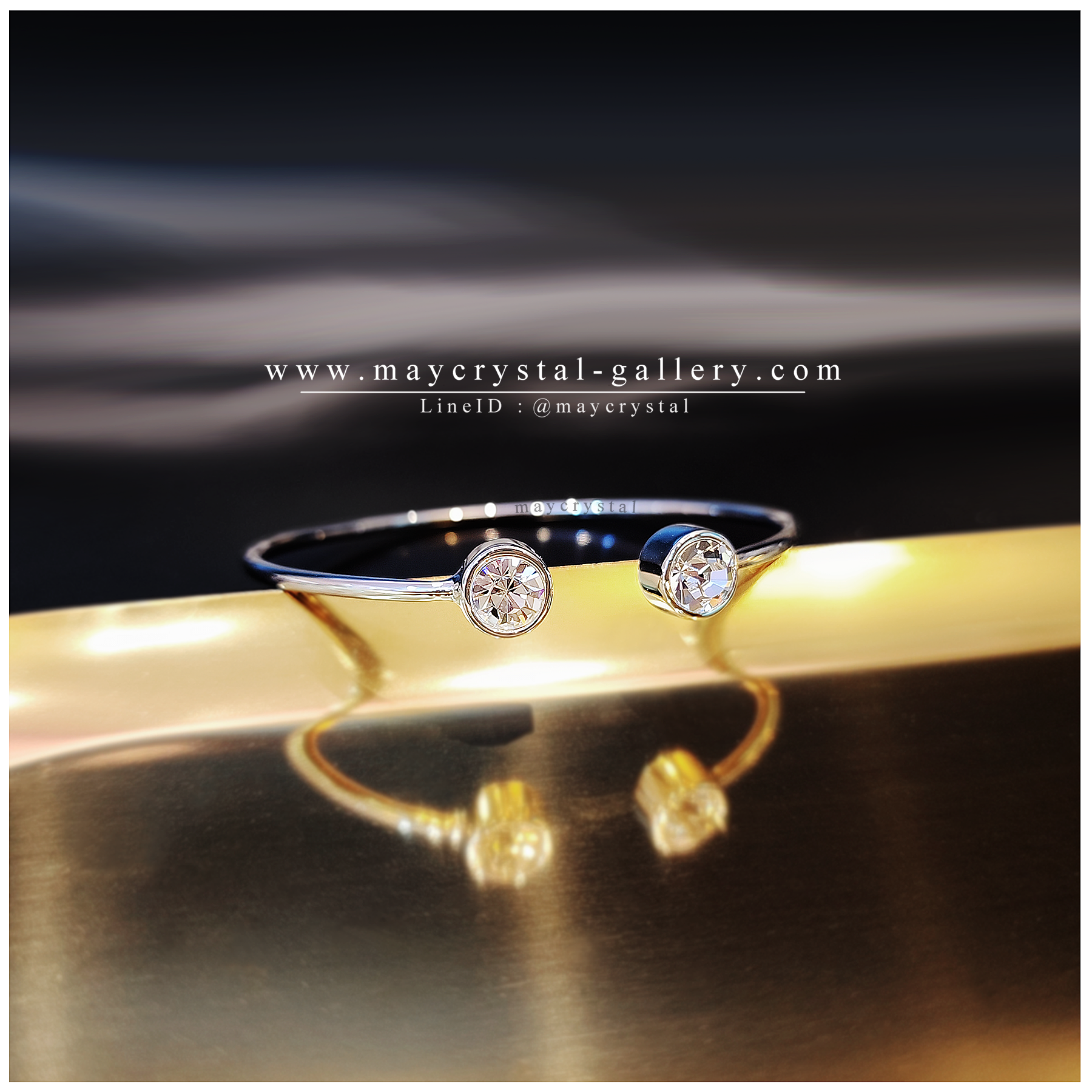 กำไลข้อมือคริสตัลจากยุโรป (Embellished with Crystals from Austria) จัดส่งพร้อมแพคเกจและ tag สินค้า