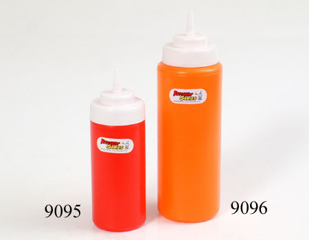 ขวดบีบซอส พลาสติก (เตี้ย) 15 oz RW9095