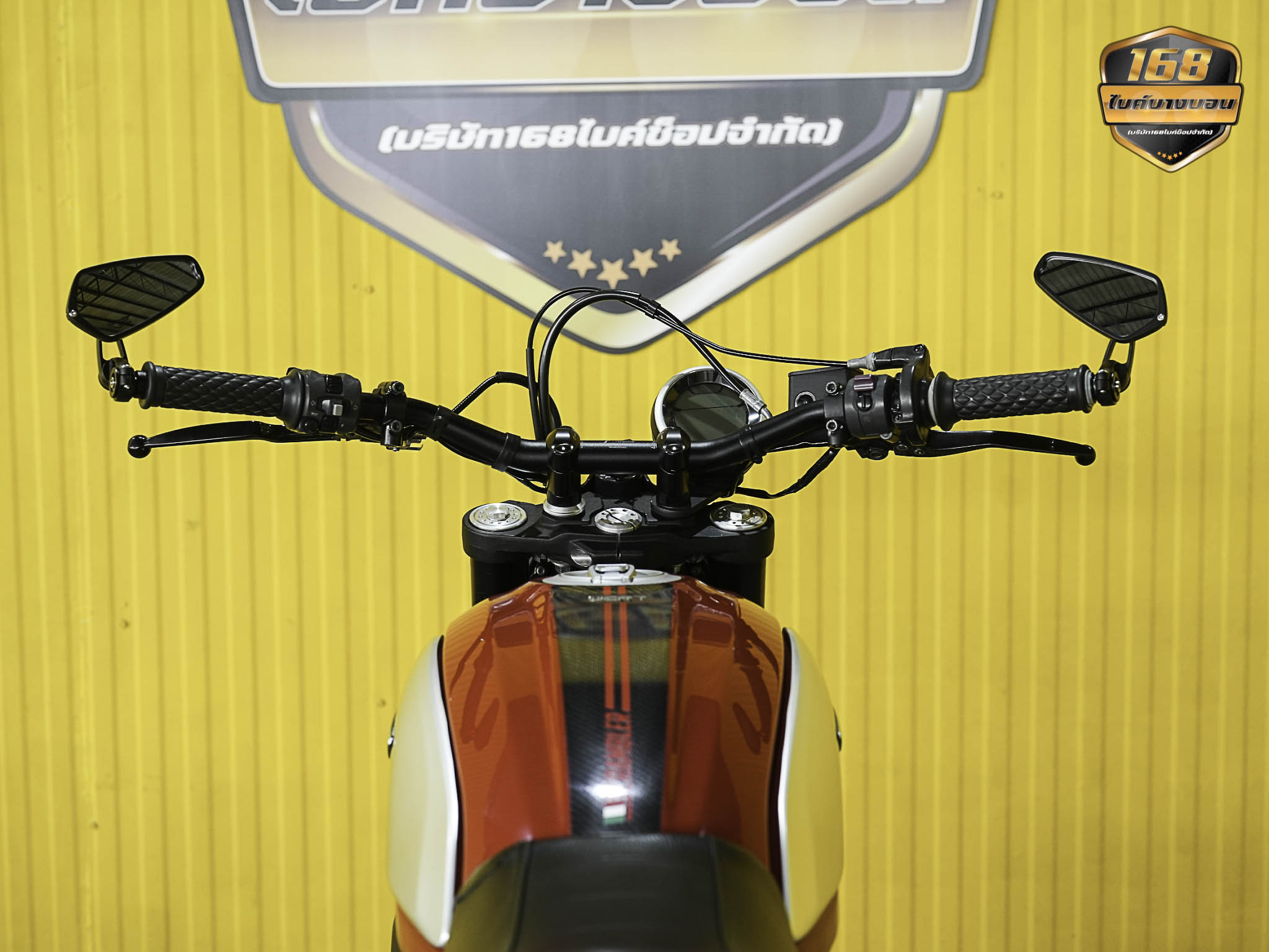 DUCATI SCRAMBLER 800 ปี 2015 ดาวห์เริ่มต้นที่ 15,000 บ.