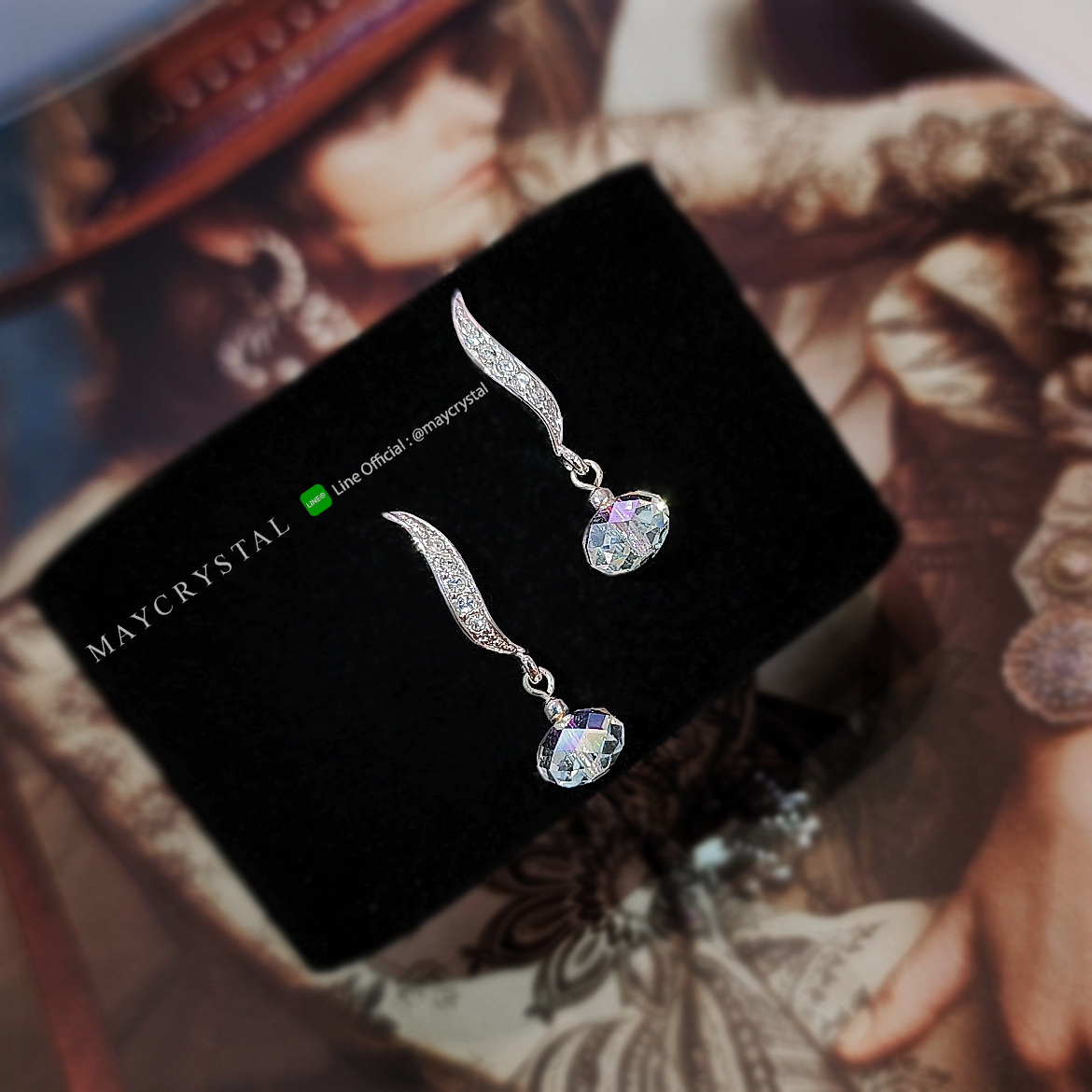 ต่างหูคริสตัลแบรนด์แท้ จากประเทศออสเตรีย (Embellished with Crystals from Austria)