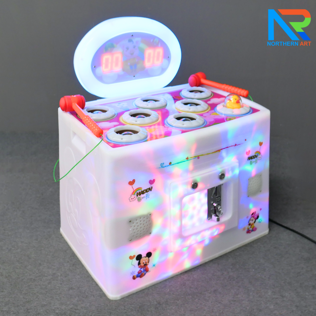 เกมส์ตีตุ่น ขนาด (W)60 x (D)40 x (H)70 cm. พร้อมไฟ LED นับคะแนน กุญแจสำหรับไขตู้เกมส์ 4 ดอก พร้อมเหรียญโลหะ 10 เหรียญ