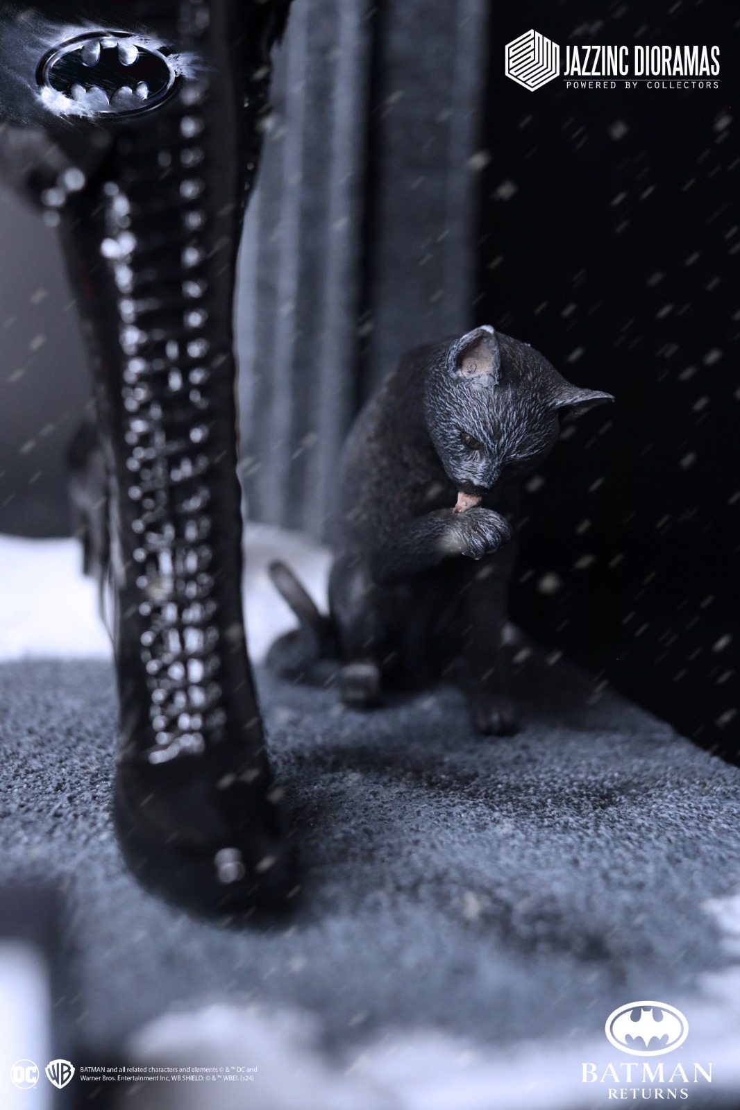 Jazzinc Dioramas JD-001E 1992 "Batman Returns" - Catwoman (Deluxe Two Pack Which Features, and an Exclusive Diorama) [ดีลักซ์ 2 แบบ และพิเศษฉากประตู]