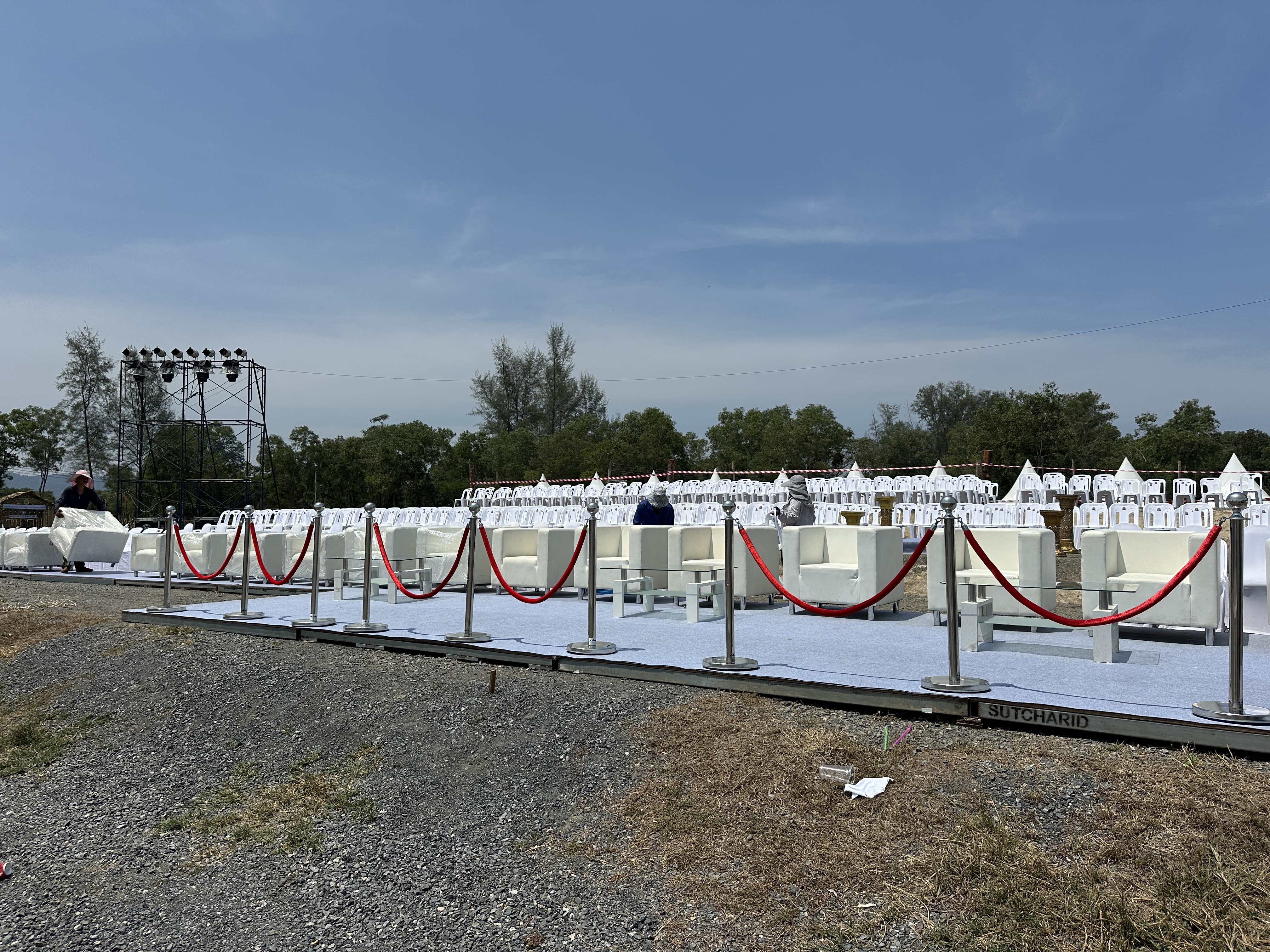 เสากั้นทางเดิน / เสากั้นบริเขต