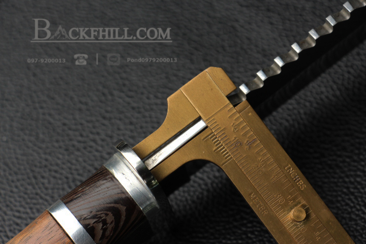 มีดใบตาย COLUMBIA รุ่น HK311A ใบมีดทรงโบวี่ ด้ามจับไม้คลาสสิค ท้าย Stainless Steel พร้อมซองไนลอน