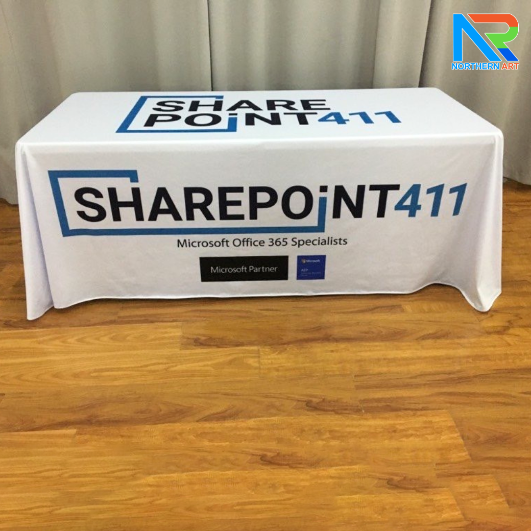 โต๊ะเคาน์เตอร์ผ้าออกบูธ รุ่น 6F ขนาด (W) 182 x (L)76 x (H)74 cm. พร้อมผ้าสกรีนสีสวยสด พับเก็บได้ จัดเก็บสะดวก