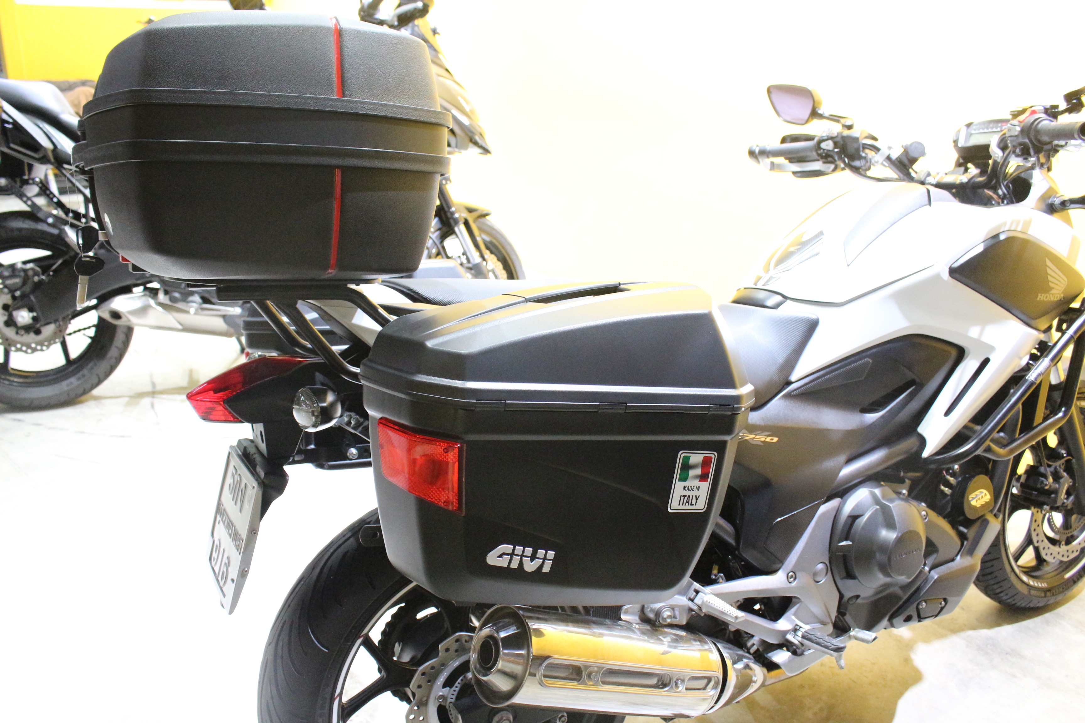 รีวิวกล่องข้างพร้อมแล็ค V.3 (7500฿)