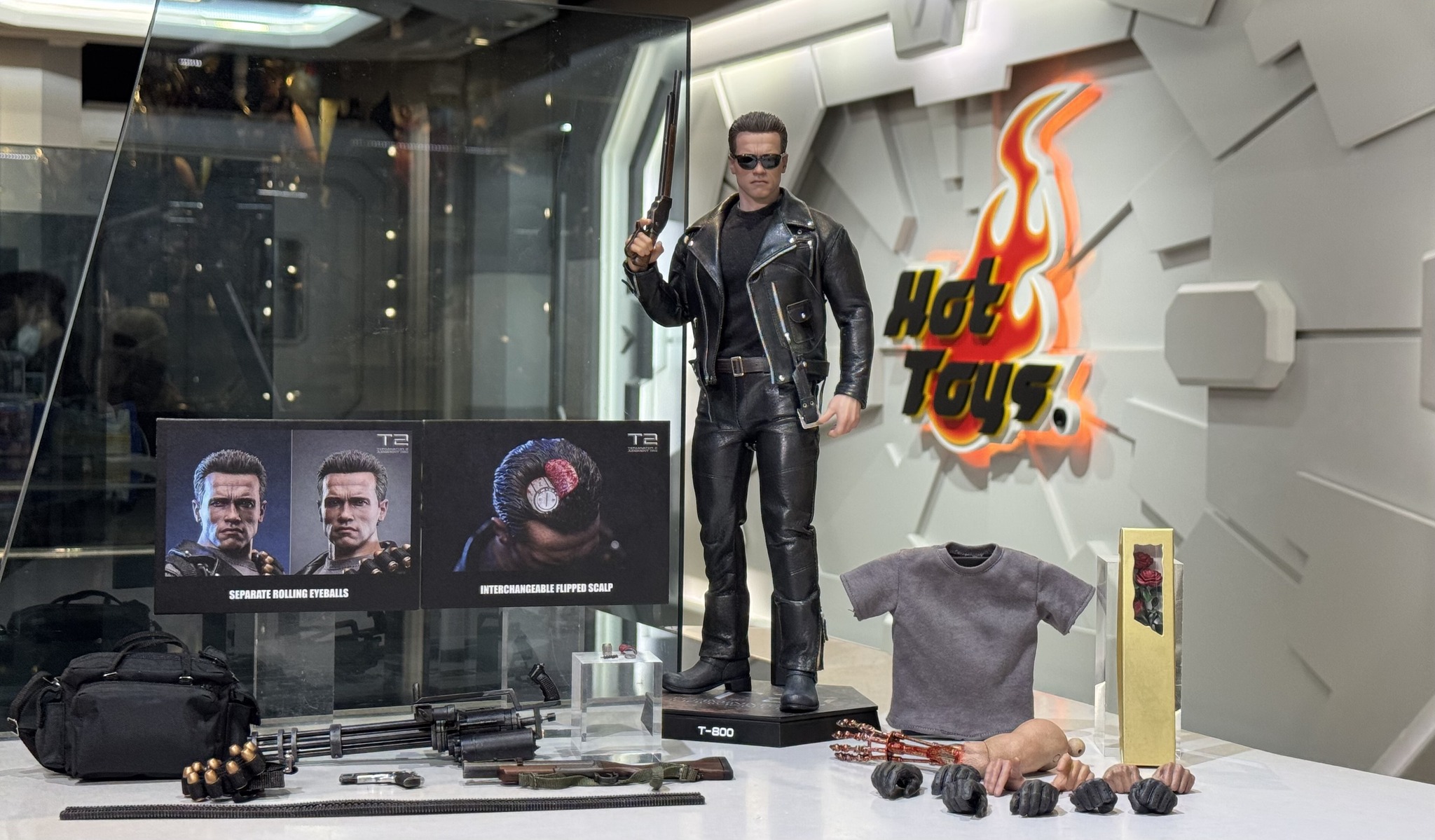 Hot Toys MMS795 Terminator 2: Judgment Day - T-800 (2.0)