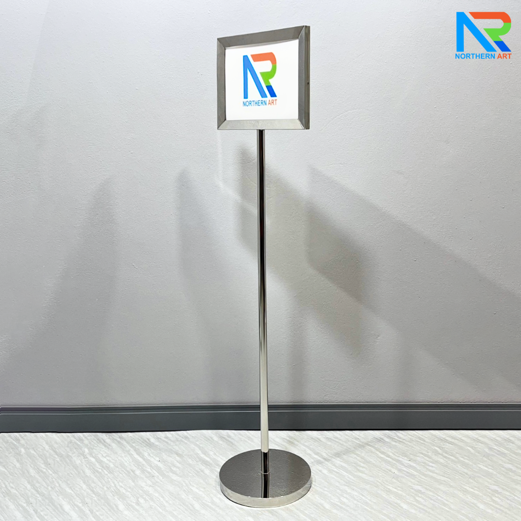 โปสเตอร์สแตนด์ สแตนเลส 304 ขนาด A4 แนวนอน ฐานกลม โชว์ภาพ2ด้าน พร้อมอะคริลิคใส 2 แผ่นประกบ