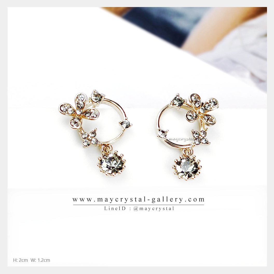 ต่างหูคริสตัลแบรนด์ จากประเทศออสเตรีย (Embellished with Crystals from Austria)