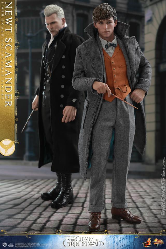 Hot Toys MMS512 FANTASTIC BEASTS: THE CRIMES OF GRINDELWALD - NEWT SCAMANDER