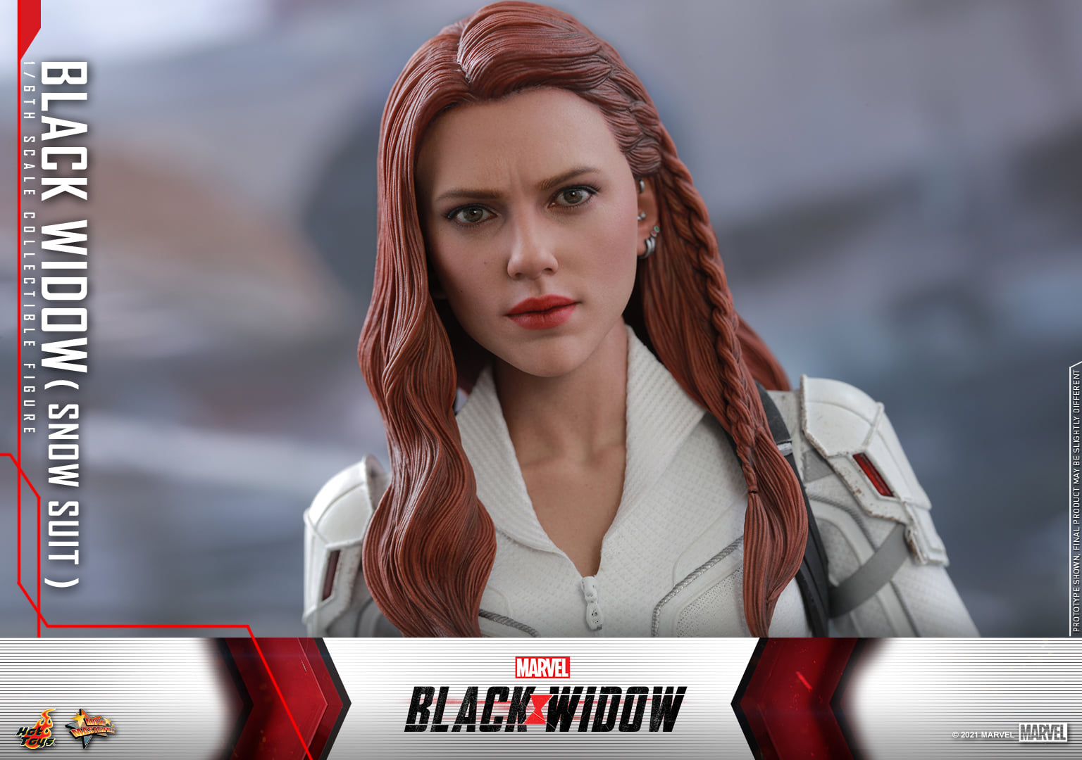 Hot Toys MMS601 1/6 Black Widow - Black Widow (Snow Suit Version)