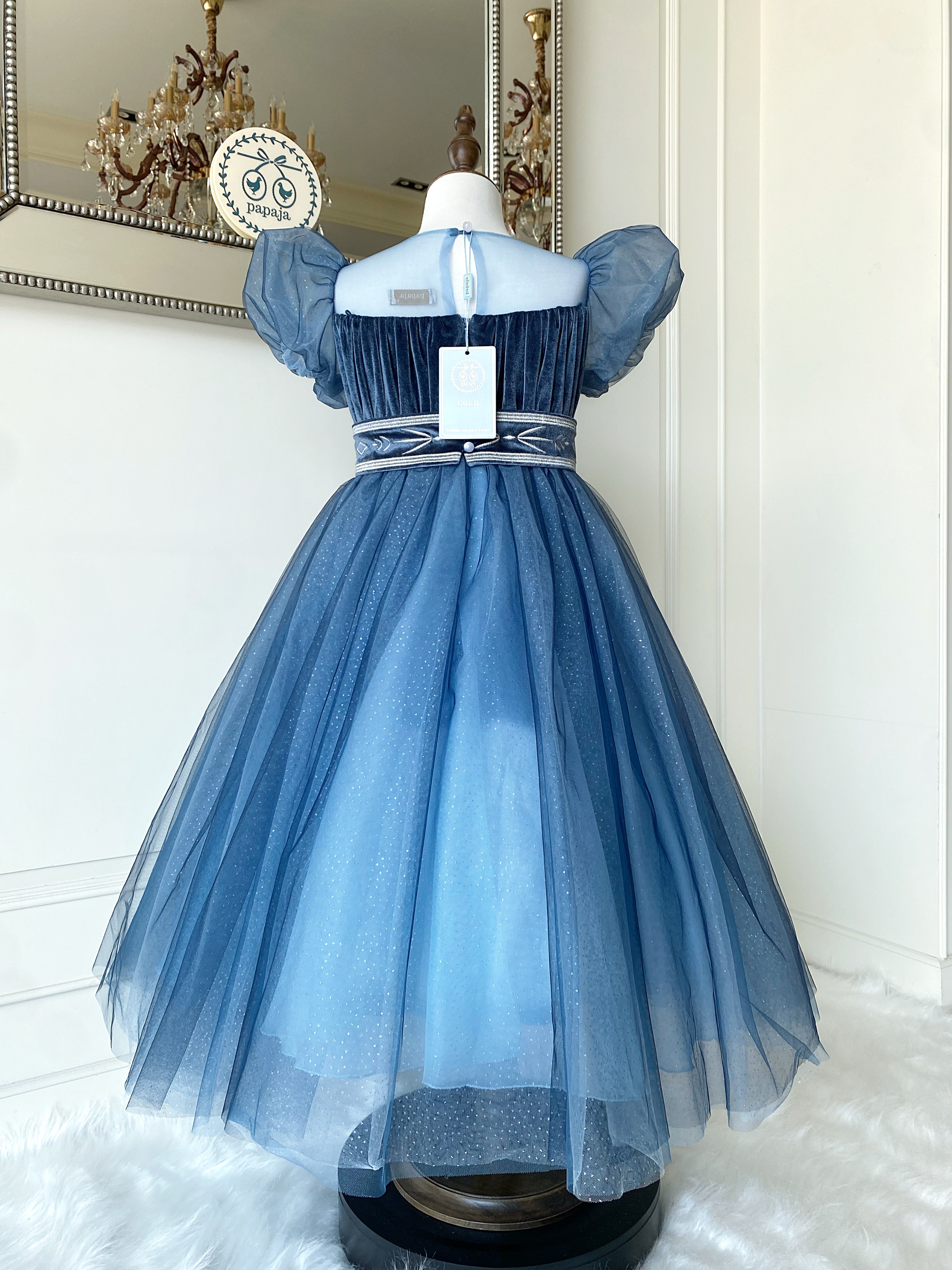 ชุดเจ้าหญิงเอลซ่าแขนตุ๊กตาสีน้ำเงินกรมท่า รุ่นไฮพรีเมี่ยม ดีเทลลายปักดิ้นเงินรอบเอวสุดหรู