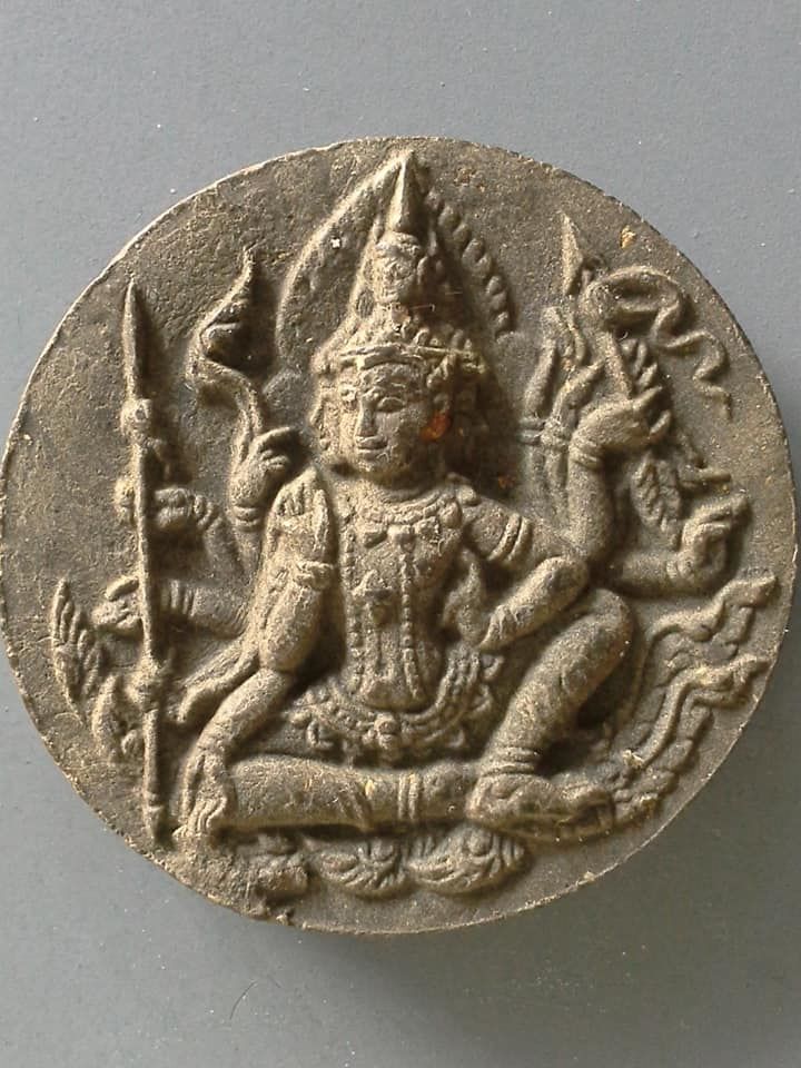 A041 พระพรหมหลังยันต์ใบพัด ไม่ทราบที่