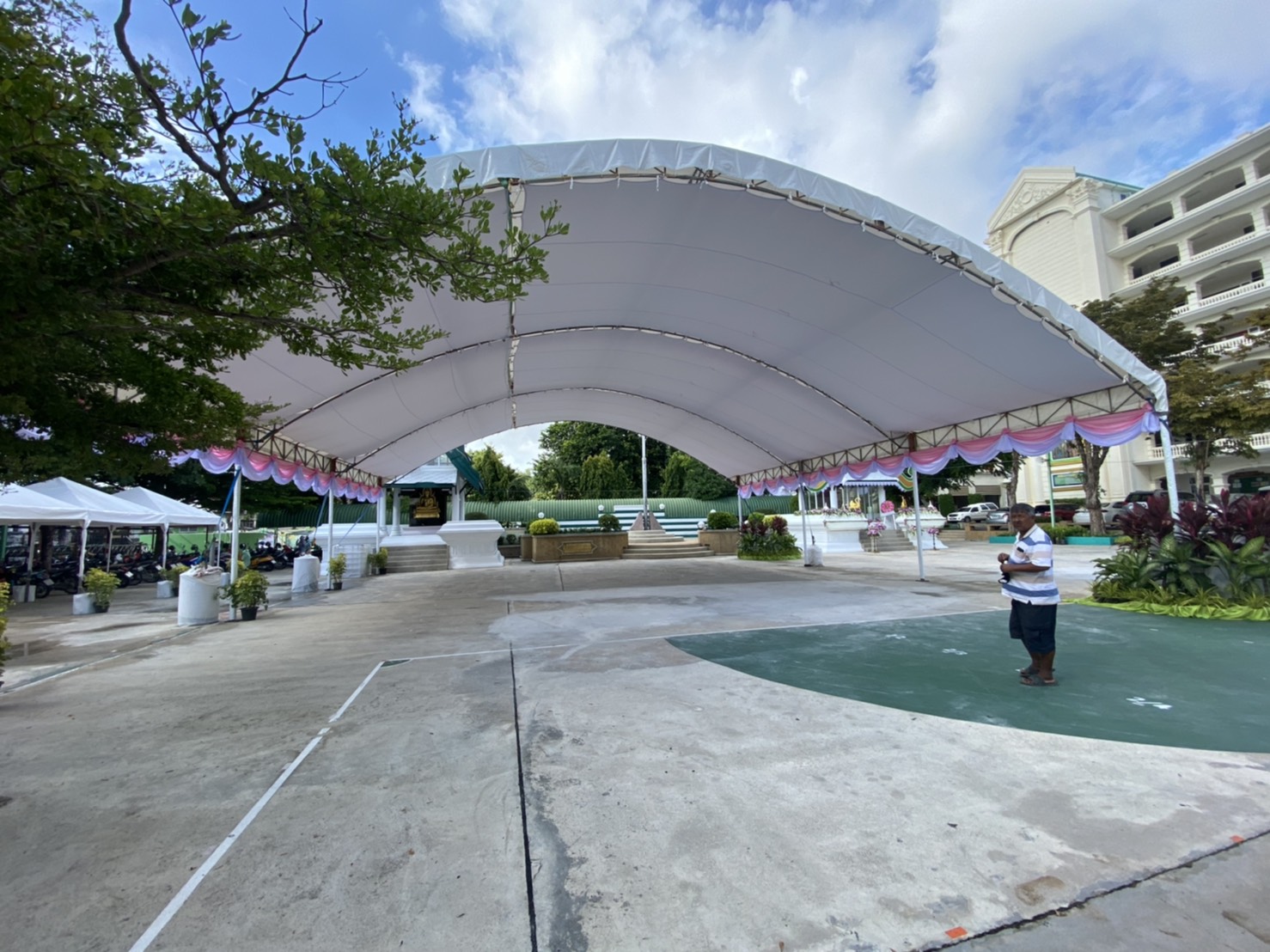 เต็นท์โดมขนาดใหญ่ กว้าง 15 เมตร เหมาะสำหรับงานแสดงสินค้า งานพิธีใหญ่ๆ