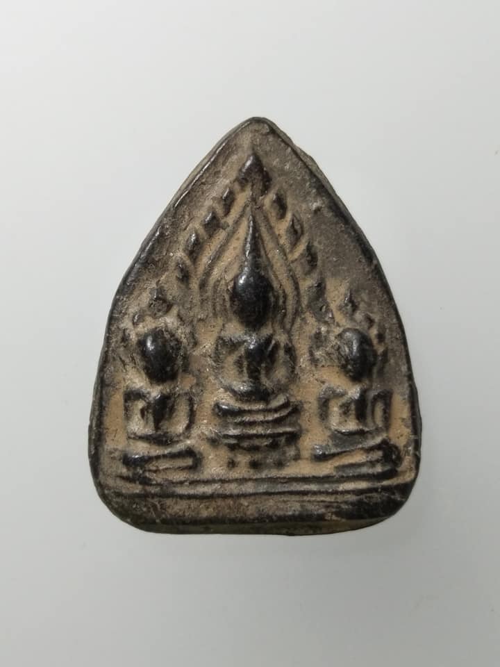 D289