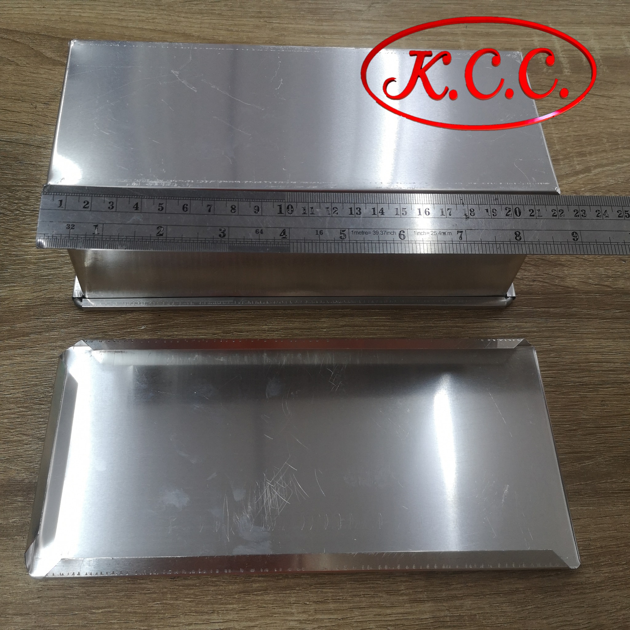 KCC พิมพ์ ขนมปัง พิมพ์ แซนวิช อลูมิเนียม + ฝา ขนาด 9 นิ้ว